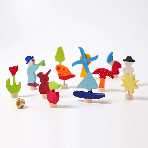 Four Seasons Assorted Figures